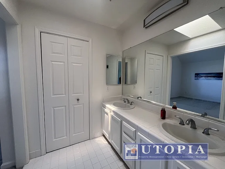 313 Village Cir — Photo 29