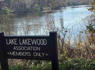 558 Lakewood Cir, Walnut Creek, CA 94598