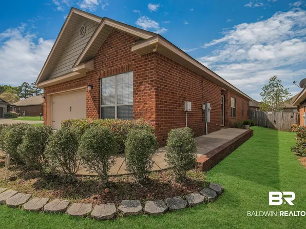 2552 Bentridge Dr W, Mobile, AL 36695