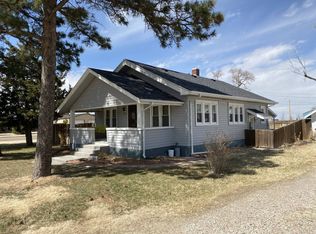 416 W 8th St, Goodland, KS 67735