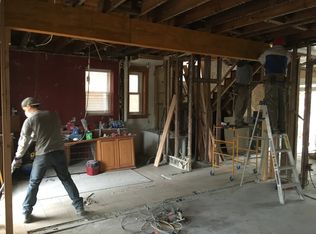 2351 Klemm St, Saint Louis, MO 63110