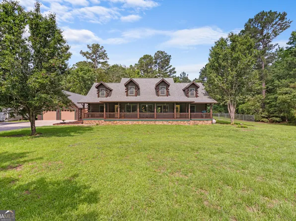 817 Lakeview Rd, Statesboro, GA 30461