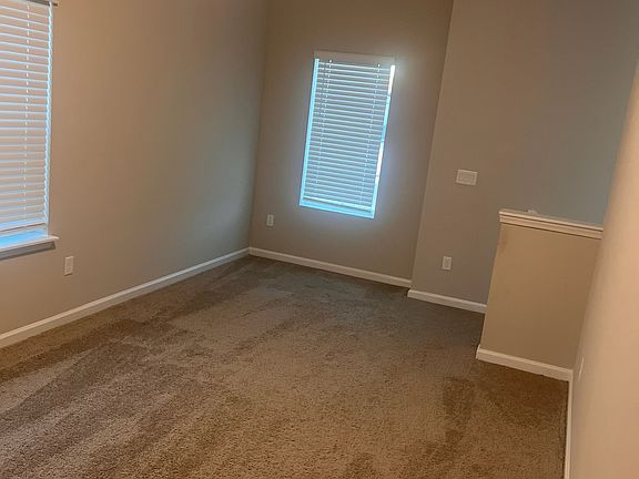 5th image of 228 Brookgreen Way