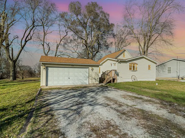 5606 E 141st Ave, Crown Point, IN 46307