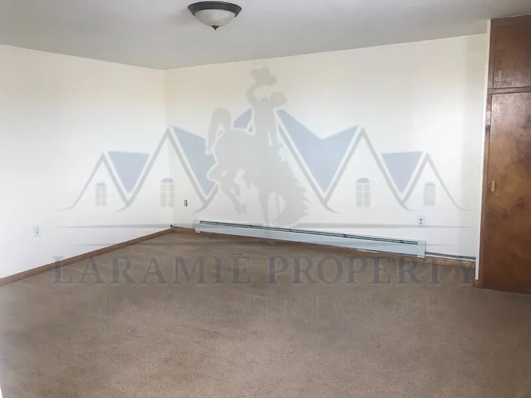 2525 Vista Dr #1 — Photo 9