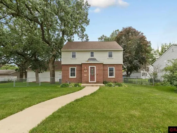 707 9th Ave NW, Austin, MN 55912