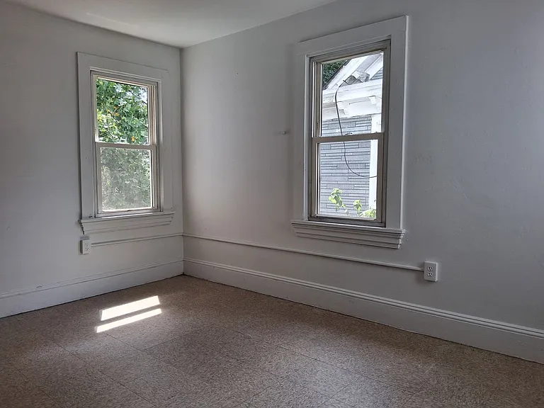 113 Church St — Photo 17