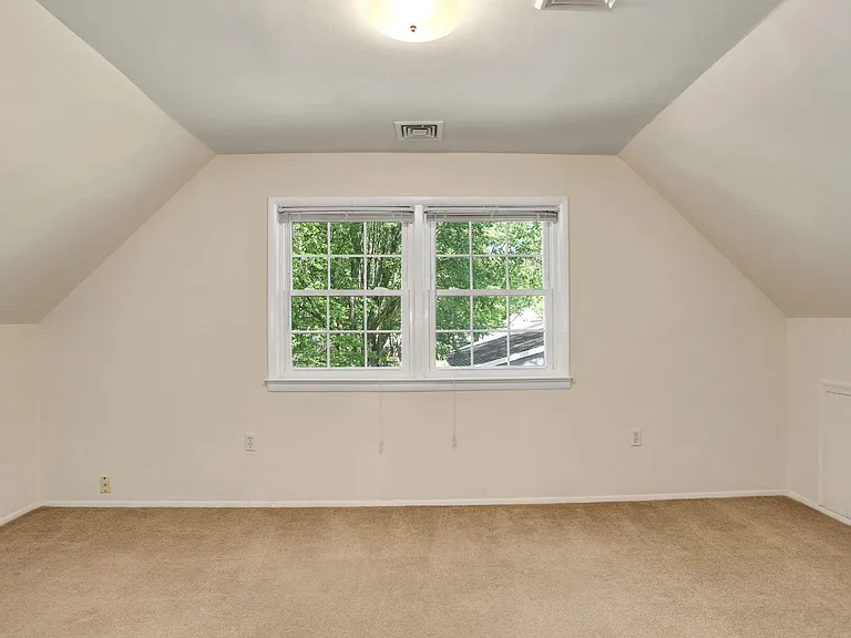 4903 Shirley St — Photo 17