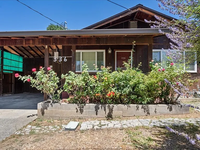 336 Triplett Dr — Photo 1