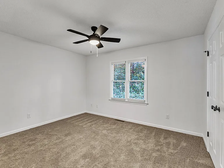 104 N Franklin St #106 — Photo 22