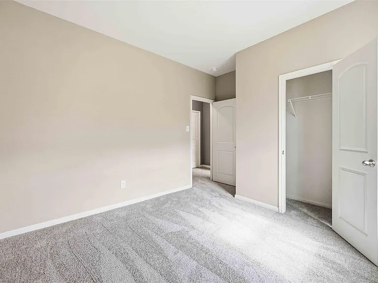 22530 Threefold Ridge Dr — Photo 24