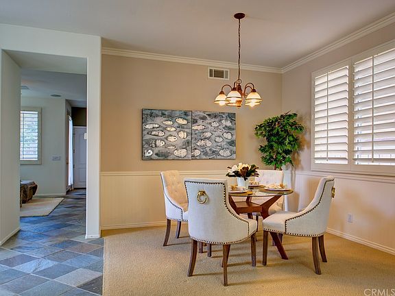 5th image of 203 Kensington Park #27