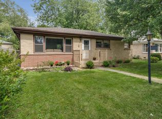 227 E Brown St, West Chicago, IL 60185