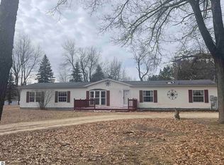 11506 Stoney Creek Dr, Farwell, MI 48622
