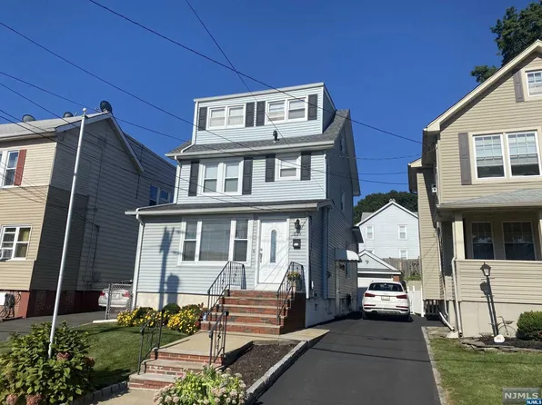 239 Ivy St, Kearny, NJ 07032