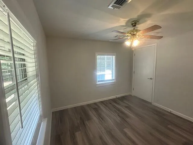 29 Valentine Ct — Photo 16