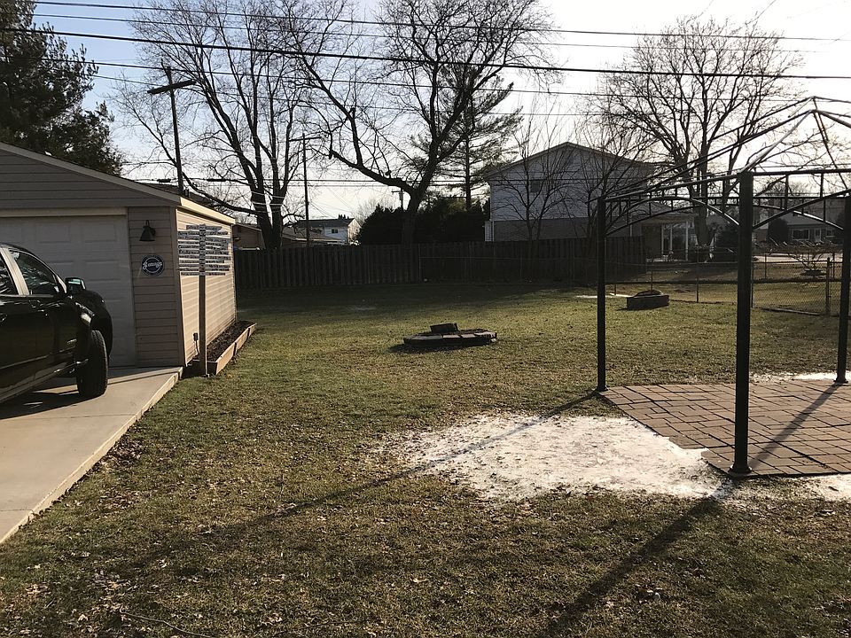2nd image of 22912 Saint Joan St