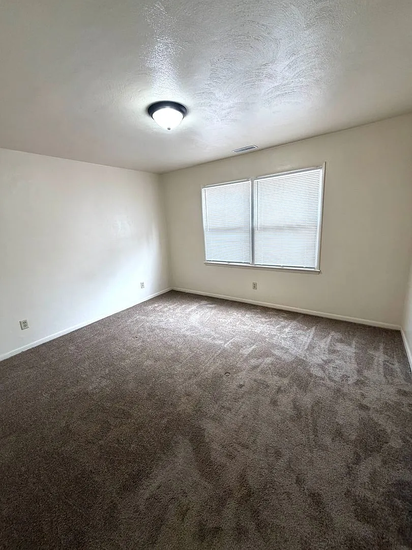 1104 S 23rd St. South Bend, IN. 46615 — Photo 2
