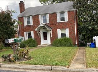 8209 Greenwood Ave APT 1, Takoma Park, MD 20912