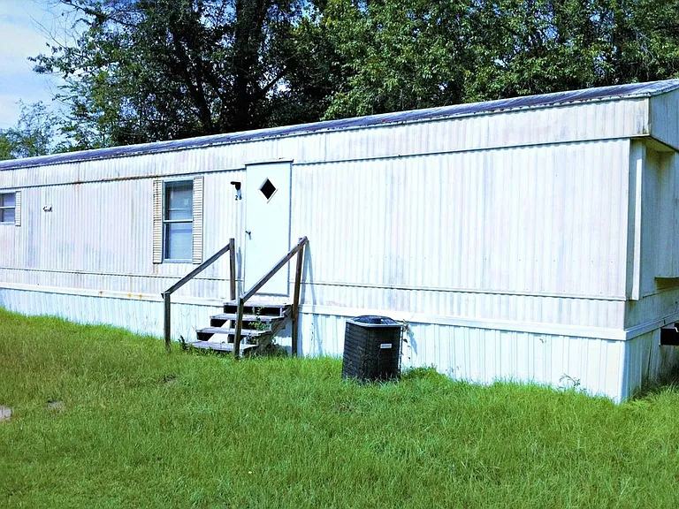 26 Joe Walker Ct — Photo 1