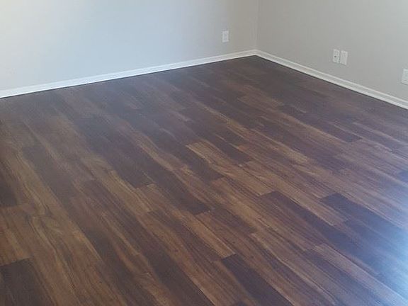 3rd image of 25503 Frampton Ave APT 8