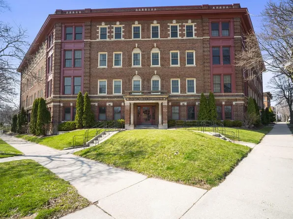 2230 East Bradford AVENUE #G, Milwaukee, WI 53211