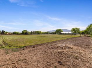 525 Coronado Rd, Corrales, NM 87048