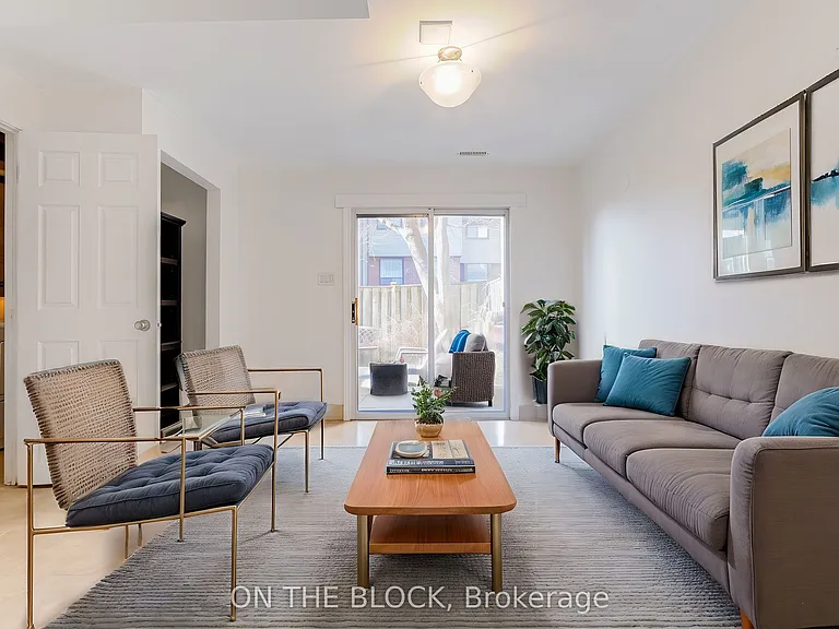 47 Carleton Pl — Photo 33