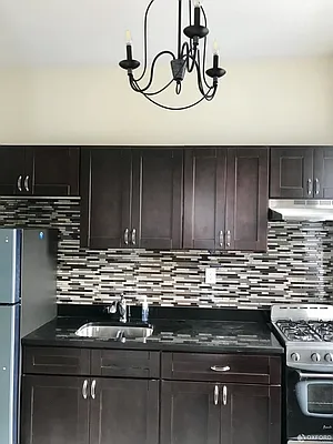 Rented by Oxford Property Group | media 37