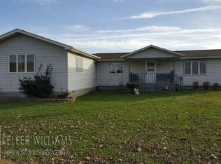 12585 Metcalf Rd, Emmett, MI 48022