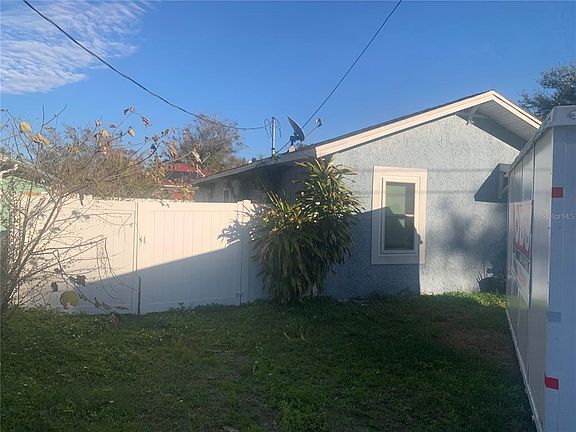 4th image of 8007 N KLONDYKE STREET