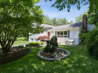 74 Peaceable Hill Rd, Ridgefield, CT 06877