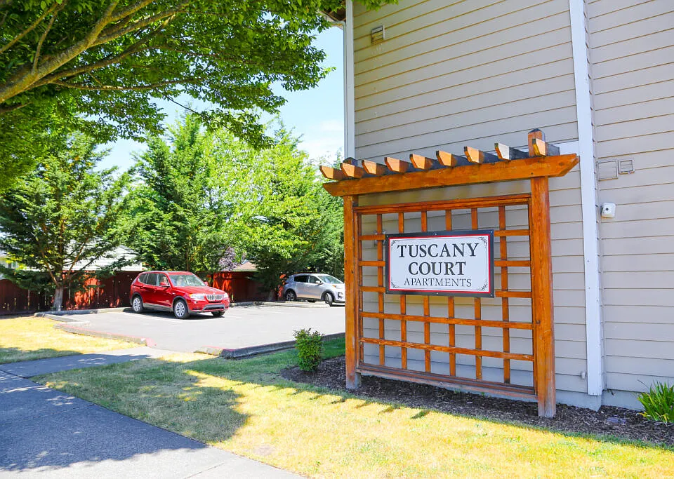 Tuscany Court Apartments