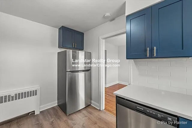 2727 W Berwyn Ave #1 — Photo 2