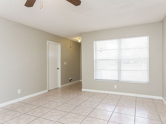 2nd image of 3764 Coral Springs Dr