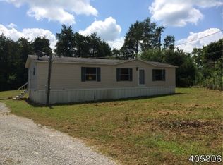 196 Redwood Ln, Jacksboro, TN 37757