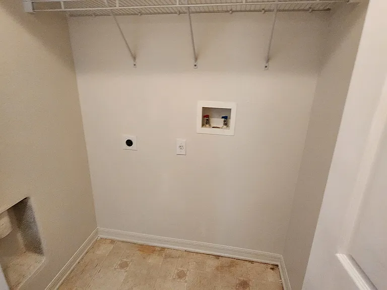 6288 Swan Ln — Photo 11
