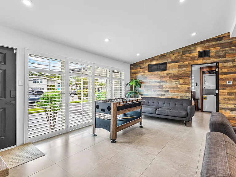 2678 Marathon Ln — Photo 4