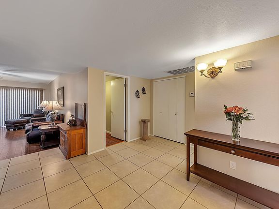 2nd image of 14207 N Calle Del Oro