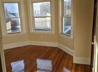 38 Susan St APT 1, Dartmouth, MA 02748