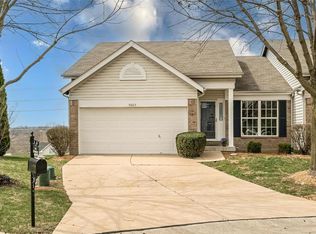 5003 Nicholas Ridge Dr, Saint Louis, MO 63129