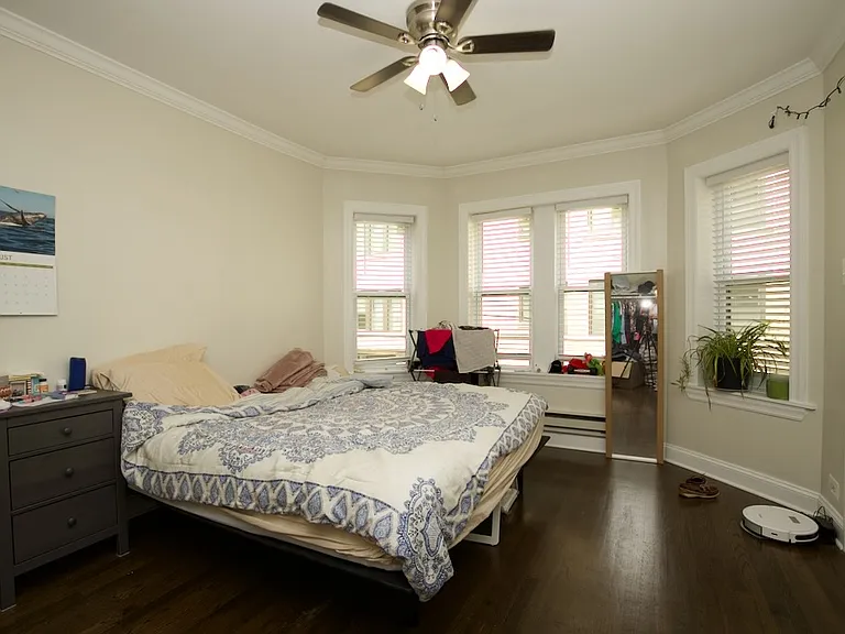 3817 N Greenview Ave #W2 — Photo 12