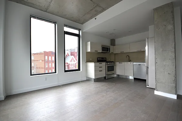 Rented by Bold New York | media 14