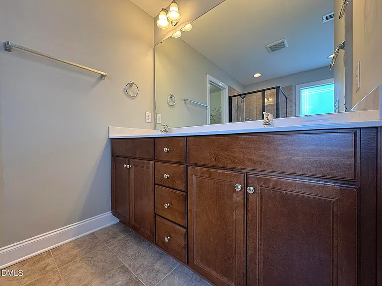 528 Walker Ranch Dr — Photo 23