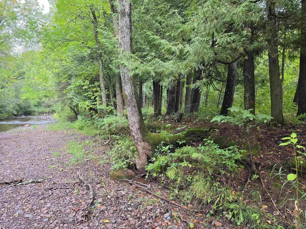 609x Bergquist Rd, Duluth, MN 55804