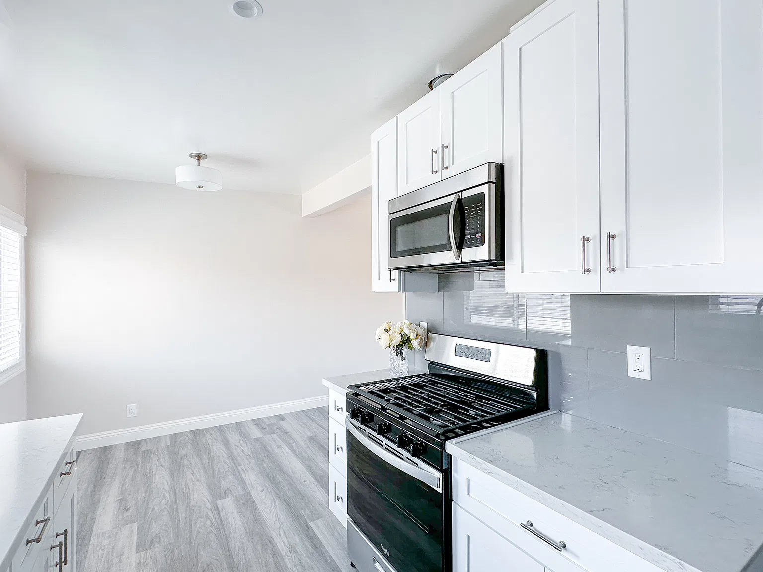 1027 S Atlantic Blvd — Photo 3