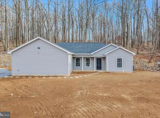 9866 Back Creek Valley Rd, Hedgesville, WV 25427