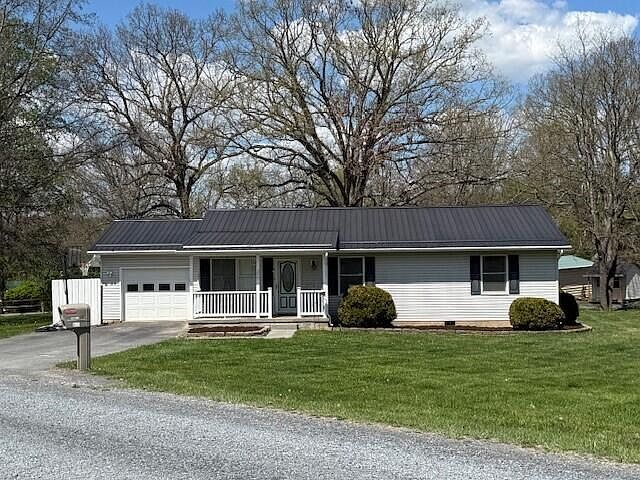 1st image of 399 Ferris View Dr
