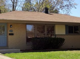 9541 W Rio St, Milwaukee, WI 53225