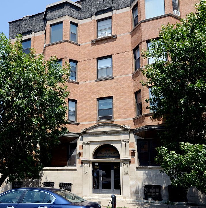 1st image of 1410 W Wilson Ave APT 4